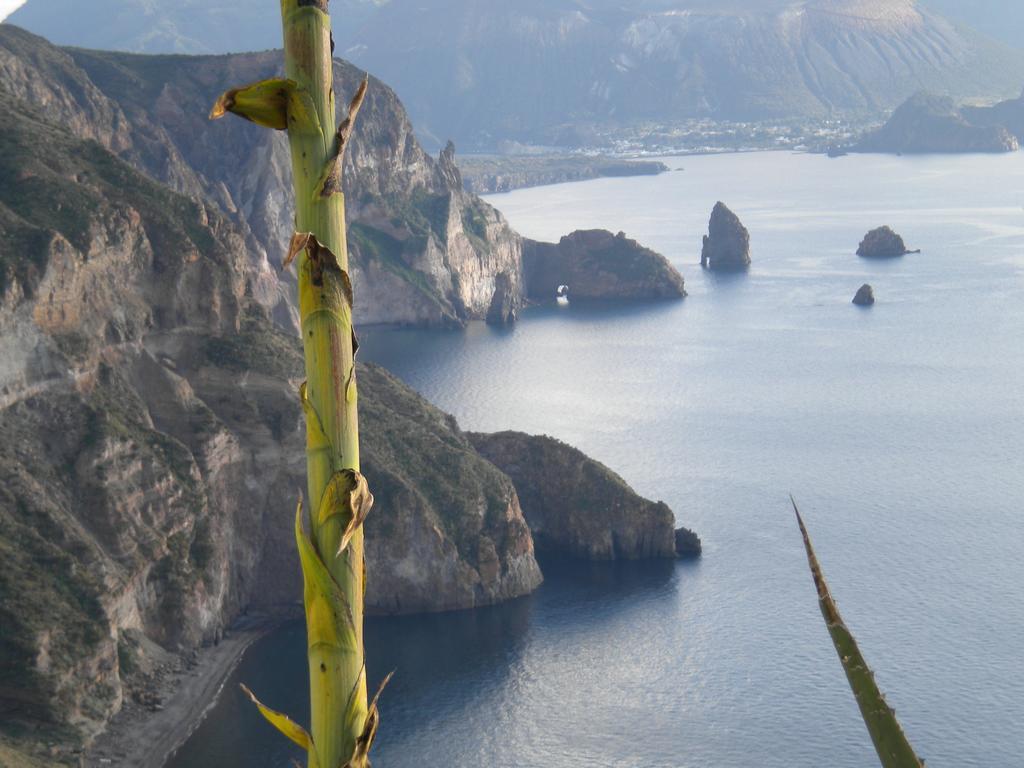 Casa U' Cucunciu Appartement Lipari  Kamer foto