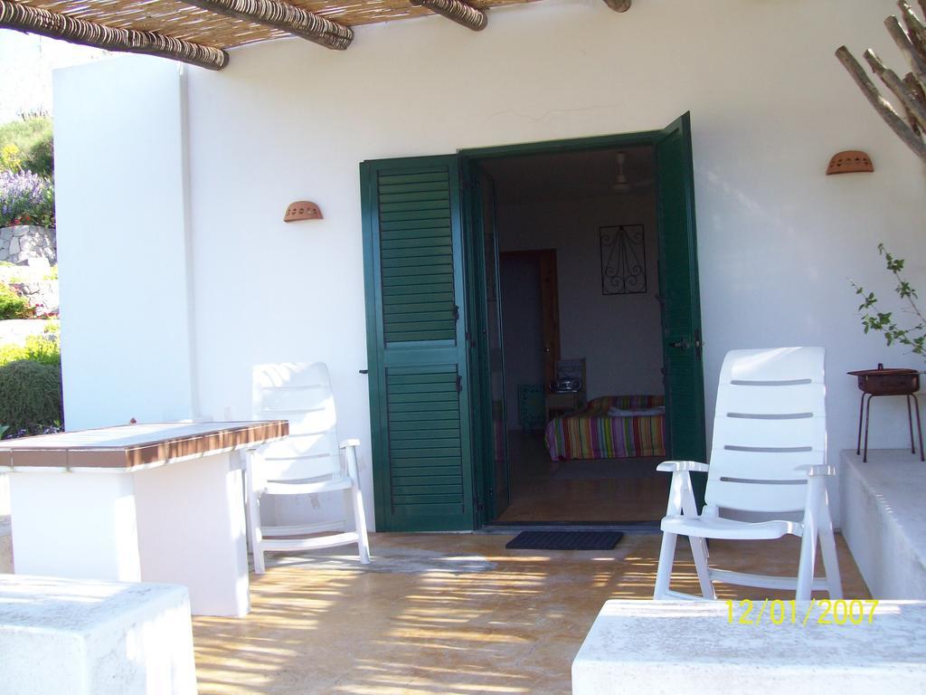 Casa U' Cucunciu Appartement Lipari  Kamer foto